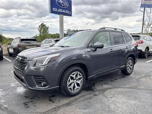 2022 Subaru Forester Premium