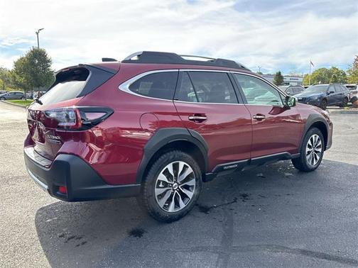 2025 Subaru Outback Touring XT