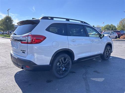 2025 Subaru Ascent Onyx Edition Touring 7-Passenger