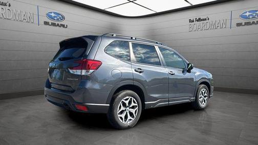 Magnetite Gray Metallic 2024 Subaru Forester Premium