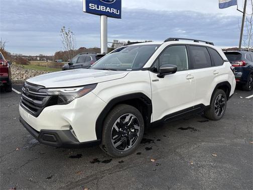 2025 Subaru Forester Hybrid Premium
