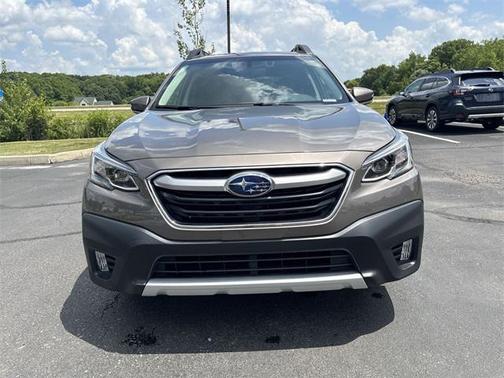 2022 Subaru Outback Limited XT