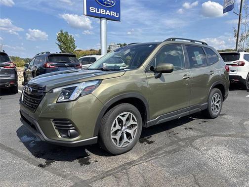 2022 Subaru Forester Premium