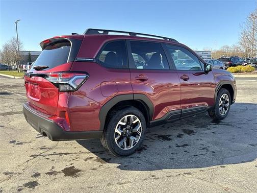 2025 Subaru Forester Premium