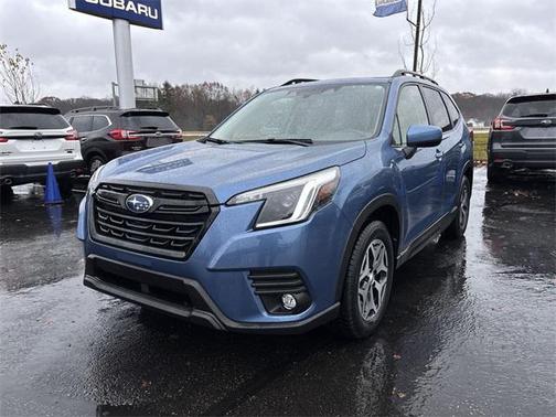 2024 Subaru Forester Premium