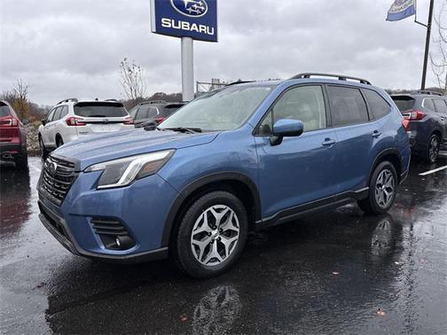2024 Subaru Forester Premium