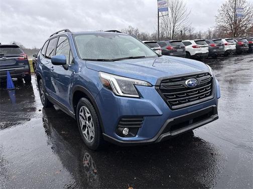 2024 Subaru Forester Premium
