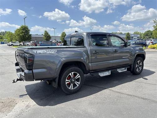 2018 Toyota Tacoma TRD Sport