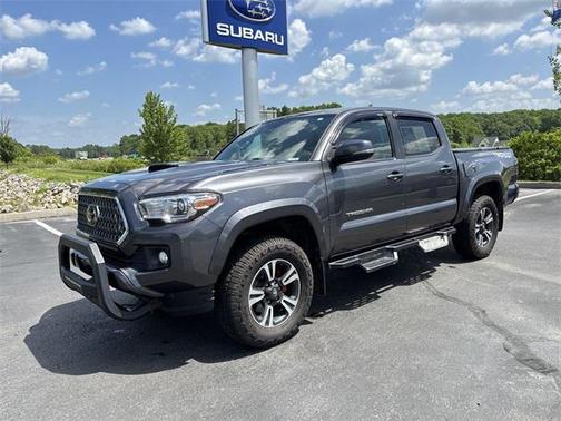 2018 Toyota Tacoma TRD Sport