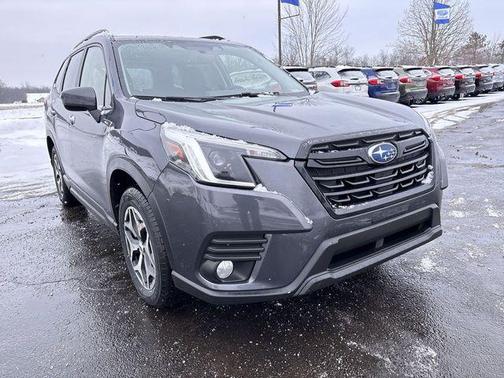 2023 Subaru Forester Premium