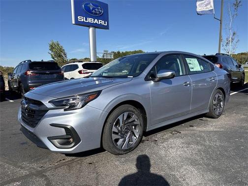 2025 Subaru Legacy Touring XT