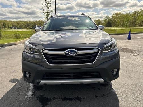 2022 Subaru Outback Touring XT