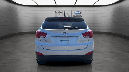 Diamond Silver 2010 Hyundai TUCSON Limited