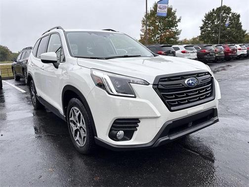 2023 Subaru Forester Premium