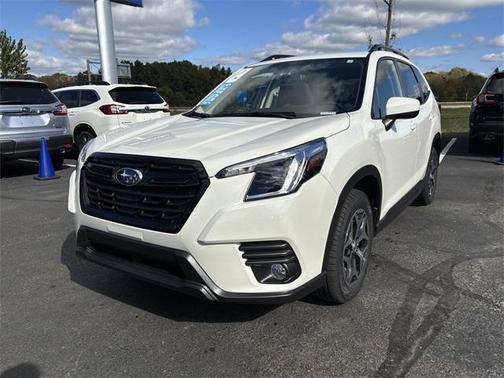 2023 Subaru Forester Premium