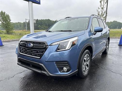 2022 Subaru Forester Premium