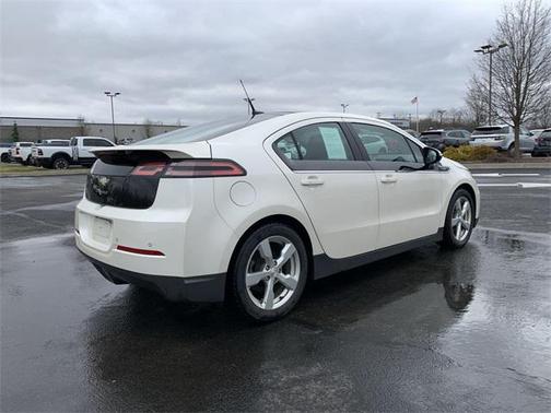 White Diamond Tricoat 2012 Chevrolet Volt Base