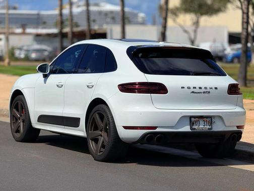 2018 Porsche Macan GTS
