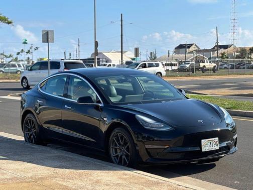 2019 Tesla Model 3 Standard Range Plus
