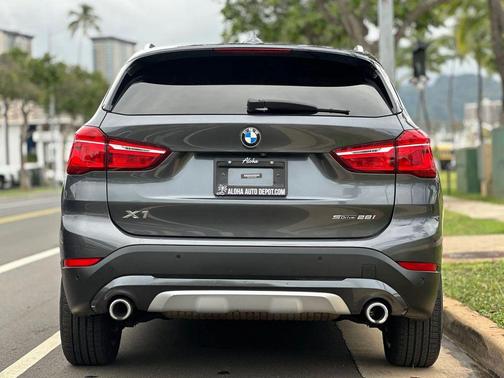 2021 BMW X1 sDrive28i