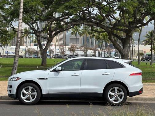 2018 Jaguar F-PACE 35t Premium