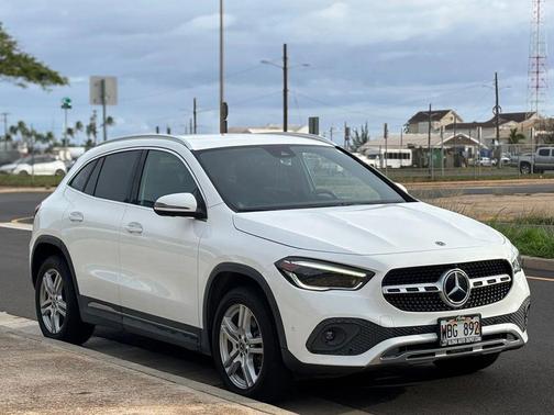 2021 Mercedes-Benz GLA 250 Base 4MATIC