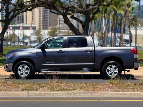 2011 Toyota Tundra Grade
