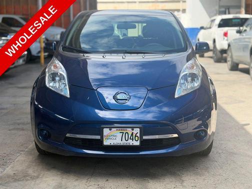 Deep Blue Pearl 2016 Nissan Leaf S