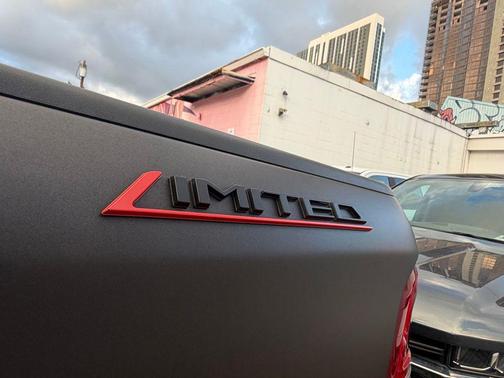 Patriot Blue Pearlcoat 2022 RAM 1500 Big Horn/Lone Star