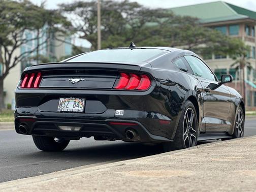 2023 Ford Mustang EcoBoost Premium