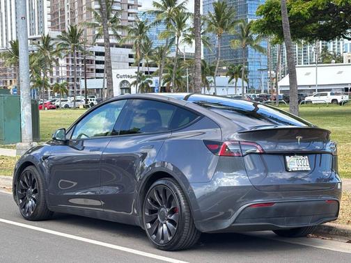 Midnight Silver Metallic 2022 Tesla Model Y Performance Dual Motor All-Wheel Drive