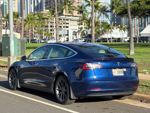 2018 Tesla Model 3 Mid Range