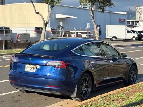 2018 Tesla Model 3 Mid Range