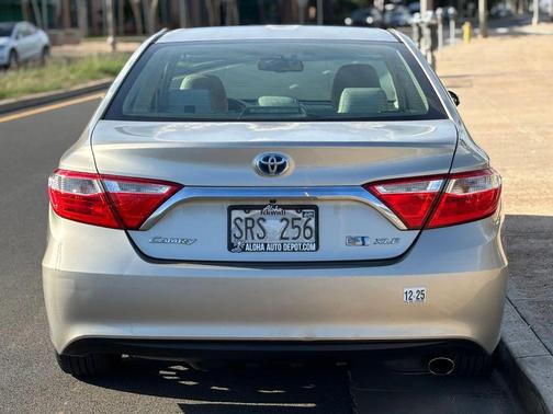 2015 Toyota Camry Hybrid XLE
