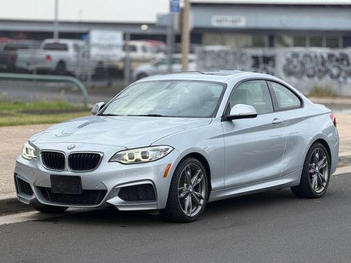 Glacier Silver Metallic 2016 BMW 228 228i