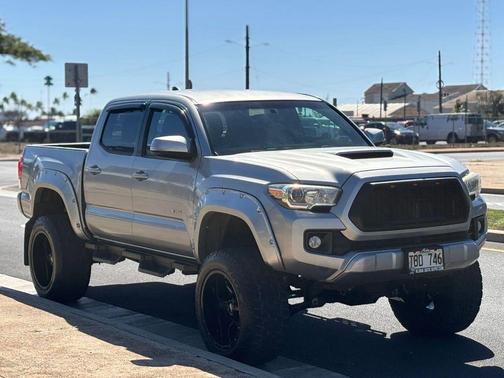 2017 Toyota Tacoma SR5