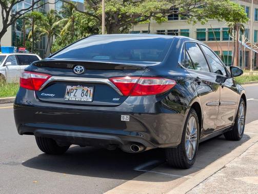Cosmic Gray Mica 2017 Toyota Camry SE