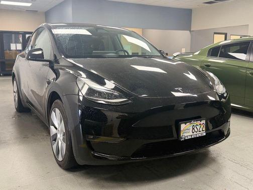 2024 Tesla Model Y Long Range Dual Motor All-Wheel Drive