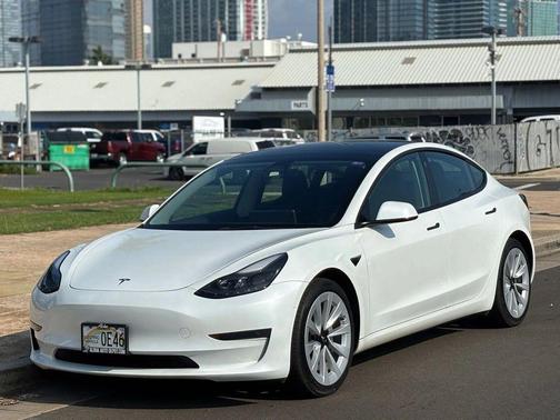2023 Tesla Model 3 Standard Range