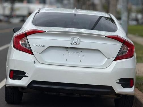 2018 Honda Civic EX-L w/Navi