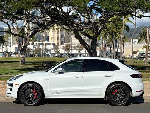 2017 Porsche Macan GTS