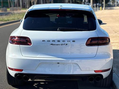 2017 Porsche Macan GTS