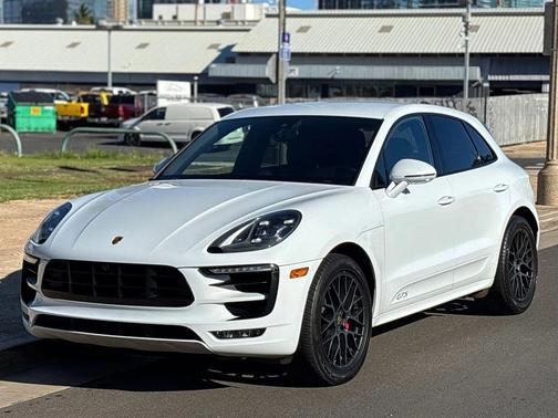 2017 Porsche Macan GTS