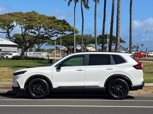 Platinum White Pearl 2025 Honda CR-V Hybrid Sport FWD