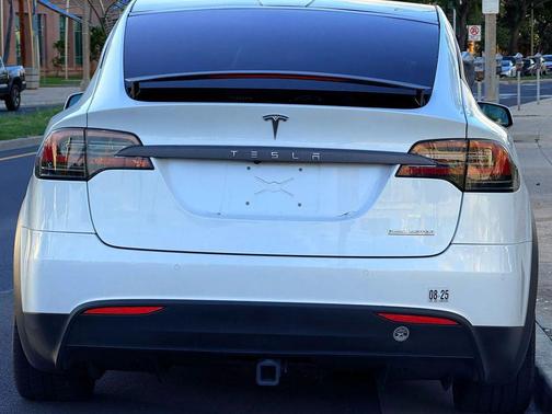 2019 Tesla Model X Performance