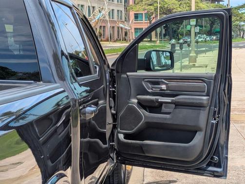 Maximum Steel Metallic Clearcoat 2020 RAM 1500 Laramie