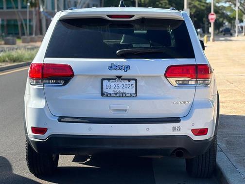 2017 Jeep Grand Cherokee Laredo