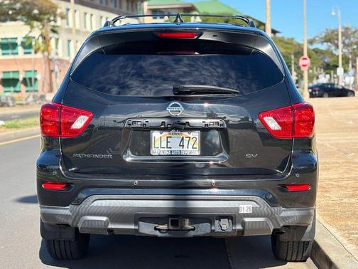 2019 Nissan Pathfinder SV