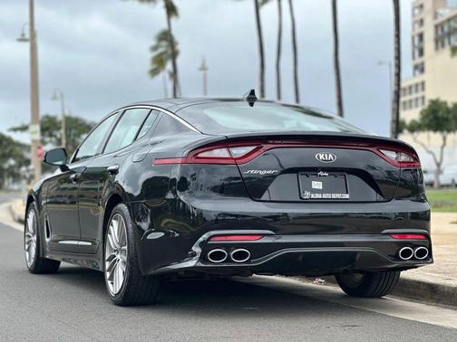 2018 Kia Stinger Base