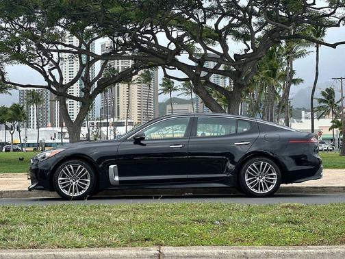 2018 Kia Stinger Base